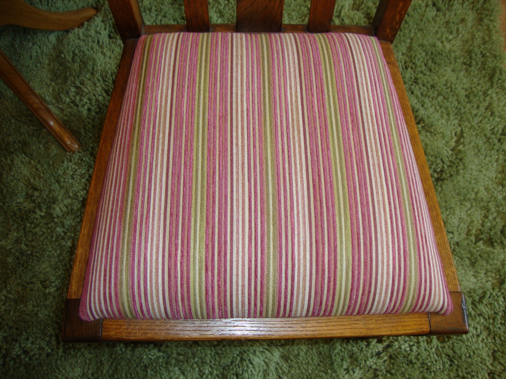Finished drop in seat pad in pink candy stripe fabric